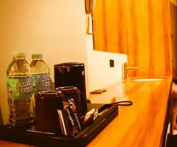 Cebu Dulcinea And Suites-mactan Airport 3*