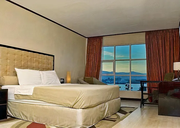 Cebu Dulcinea And Suites-mactan Airport 3*