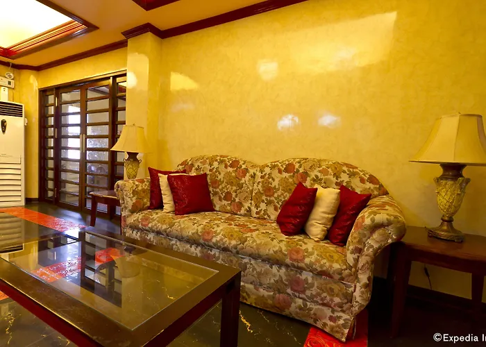 Hotel Cebu Dulcinea And Suites-mactan Airport 3*