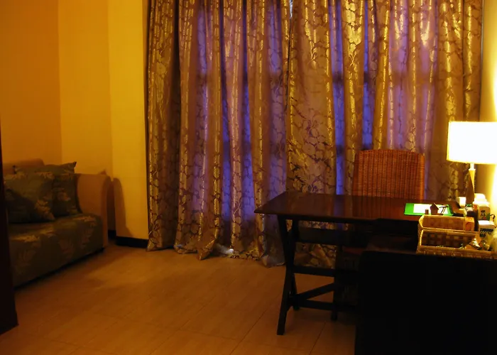 Cebu Dulcinea And Suites-mactan Airport 3*