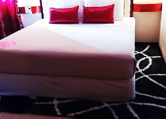Hotel Cebu Dulcinea And Suites-mactan Airport 3*