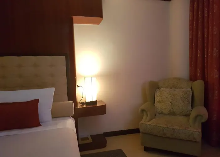 Hotel Cebu Dulcinea And Suites-mactan Airport