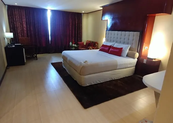 Hotel Cebu Dulcinea And Suites-mactan Airport Lapu-Lapu City